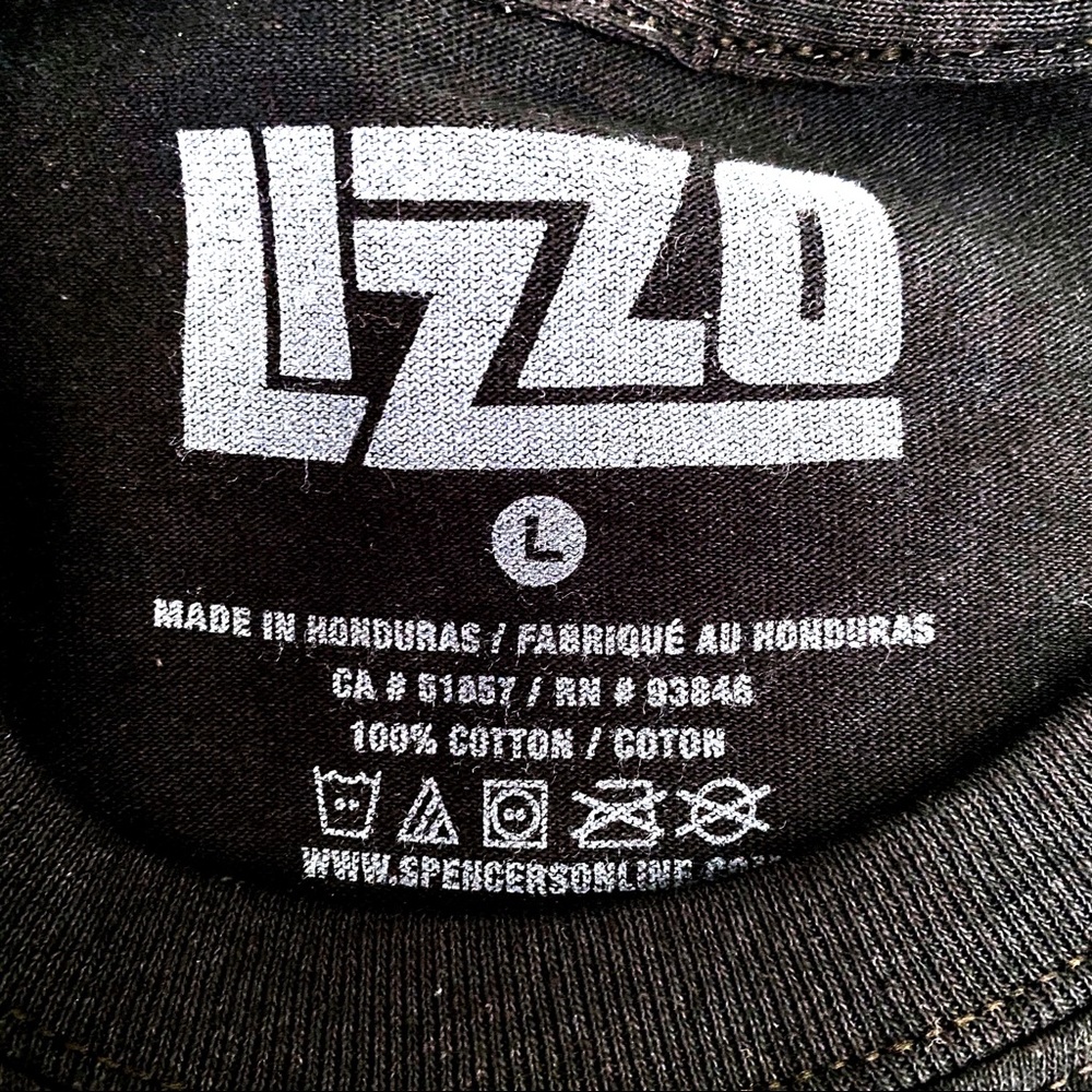 🆕 LIZZO Cuz I Love You T-Shirt Rainbow Pride - Picture 3 of 4
